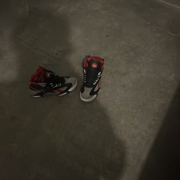 Shaq Reebok Pumps - Picture 3 of 7